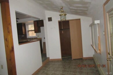 450 Stoneridge Rd, Emmaus, PA 18049 - photo 3