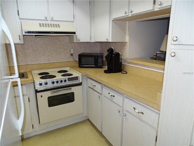 Kitchen - view B