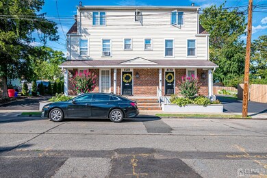 62 William St unit 2, Clark, NJ 07066 - photo 2