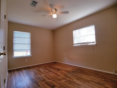 2607 Mooney Rd, Houston, TX 77093 - photo 7