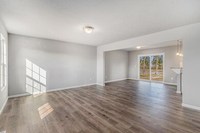 CNN106-i1810-Great Room2