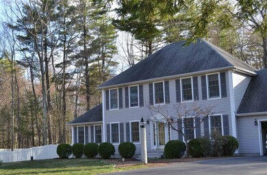 504 Jacks Dr, Pembroke, NH 03275 - photo 2