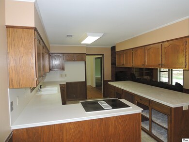 654 Slocum Rd, Calhoun, LA 71225 - photo 6