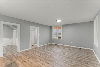 305 Perry Como St, Canonsburg, PA 15317 - photo 7