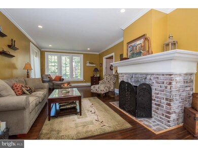 701 E Manoa Rd, Havertown, PA 19083 - photo 4