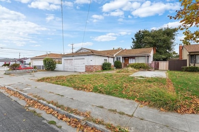 15512 Farnsworth St, San Leandro, CA 94579 - photo 2