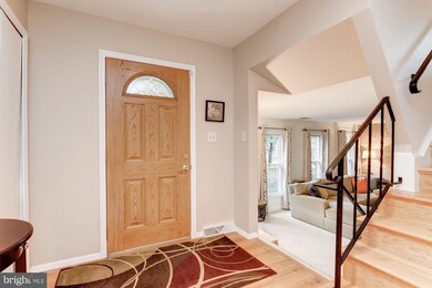 5412 Huckleberry Ln, Sykesville, MD 21784 - photo 2