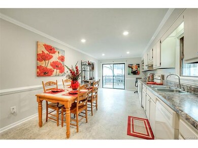Bright and Sunny Kitchen