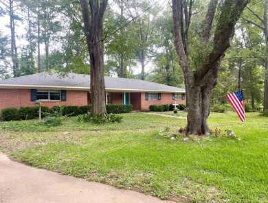 621 Norma St, Nacogdoches, TX 75965 - photo 3