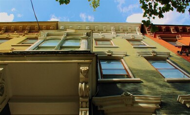 275 Hudson Ave, Albany, NY 12210 - photo 4