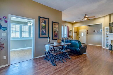 1315 W Walker St, Denison, TX 75020 - photo 5