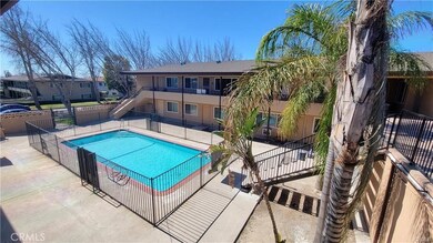 811 Orchid Ct unit J, Upland, CA 91786 - photo 2