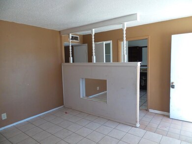 915 La Paz Dr, El Paso, TX 79915 - photo 4