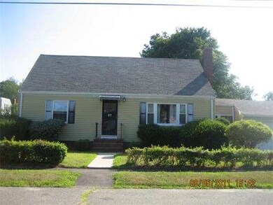 16 Rainbow Cir, Peabody, MA 01960 - photo 2