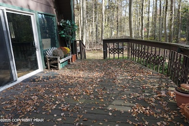 160 Sweet Briar Rd, Pocono Pines, PA 18350 - photo 2
