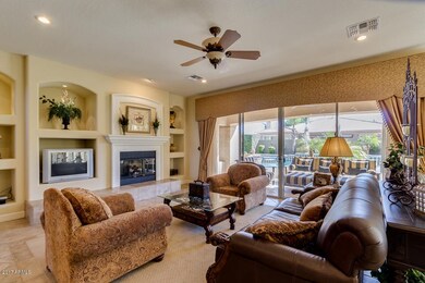 07-Family Room
