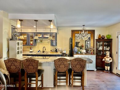 10425 N 11th St unit 2, Phoenix, AZ 85020 - photo 2