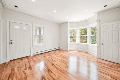 546 Snell St, Fall River, MA 02721 - photo 4