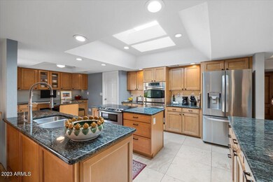08-Kitchen