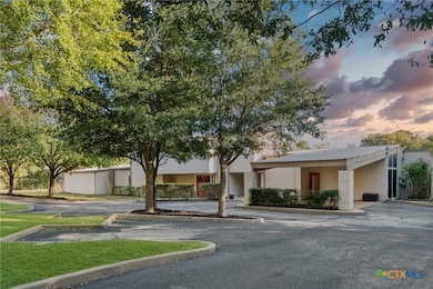 2613 Creek Side Dr, Temple, TX 76502 - photo 3