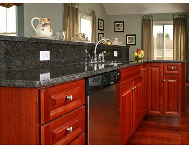 22 Virginia Dr unit 56, Rochdale, MA 01542 - photo 3