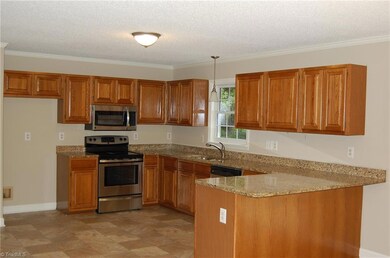 811 Jarvis Miller Rd, Asheboro, NC 27205 - photo 2