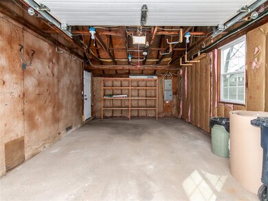 46 Cushing Ave, Nashua, NH 03064 - photo 3