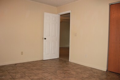 6301 Delacy Rd unit 3, Jacksonville, FL 32244 - photo 7