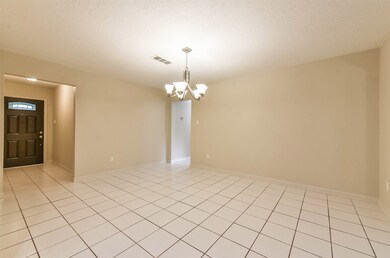 3725 Cambridge St, Alvin, TX 77511 - photo 2