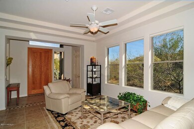 003_Foyer