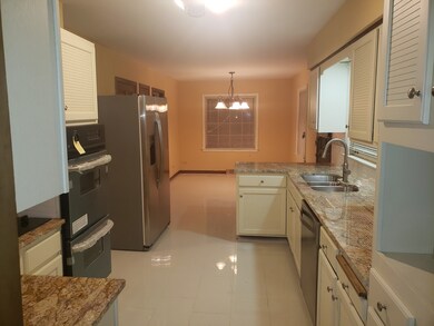 902 Ash St, Flossmoor, IL 60422 - photo 3