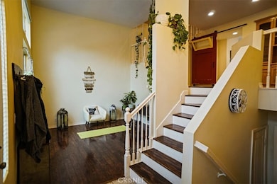 26804 Marina Point Ln unit 8, Valencia, CA 91355 - photo 2