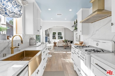 3552 Schaefer St, Culver City, CA 90232 - photo 7