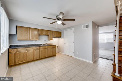 3161 Kessler Rd, Halethorpe, MD 21227 - photo 6