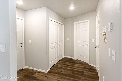 10376 W Glacier Peak Dr, Big Lake, AK 99654 - photo 7