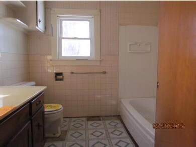 120 Maple Ave, Claremont, NH 03743 - photo 7