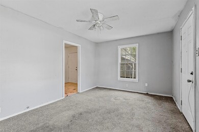 408 N Walnut St, Cleburne, TX 76033 - photo 4