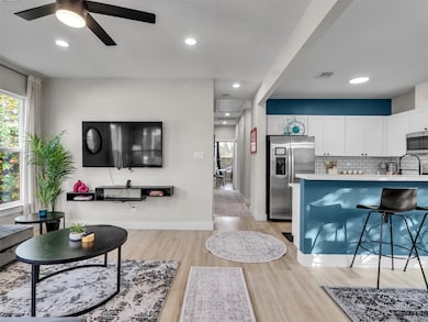 819 E 40th St unit A/B, Houston, TX 77022 - photo 7