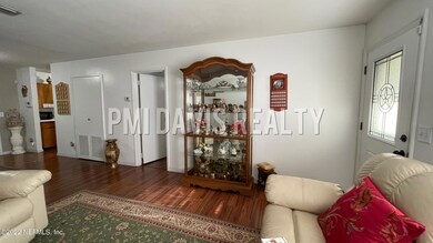 5931 Buckley Dr, Jacksonville, FL 32244 - photo 2
