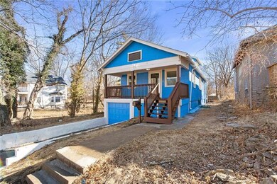 6927 Agnes Ave, Kansas City, MO 64132 - photo 2