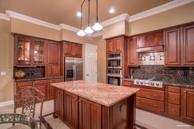LOTS Of Cabinet Space