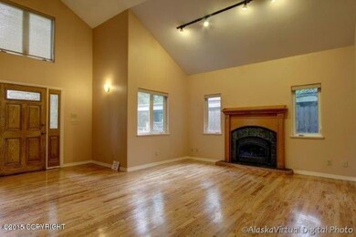 1535 F St, Anchorage, AK 99501 - photo 2