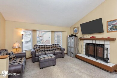 05-Living Room MS_0630