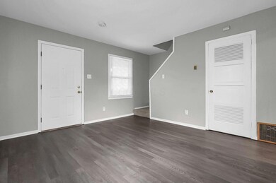 701 Valerie Ln unit 703, Columbus, OH 43213 - photo 3