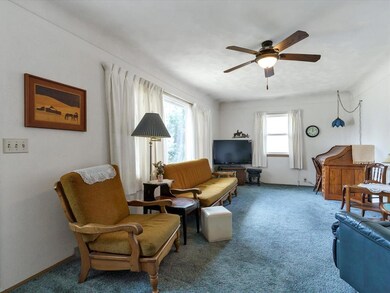 3204 1st Ave NW, Cedar Rapids, IA 52405 - photo 4