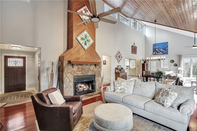 Floor-To-Ceiling Gas Fireplace