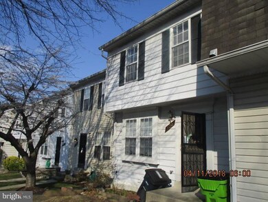 920 Newington Ct, Capitol Heights, MD 20743 - photo 3