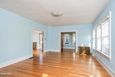 815 Wright Ave, Schenectady, NY 12309 - photo 5