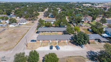 604 N 3rd St, Haskell, TX 79521 - photo 4