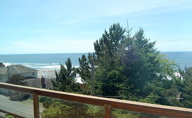 2040 SW Coast Ave, Lincoln City, OR 97367 - photo 2